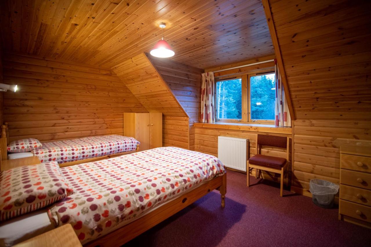 Badaguish Forest Lodges And Camping Pods Aviemore Esterno foto