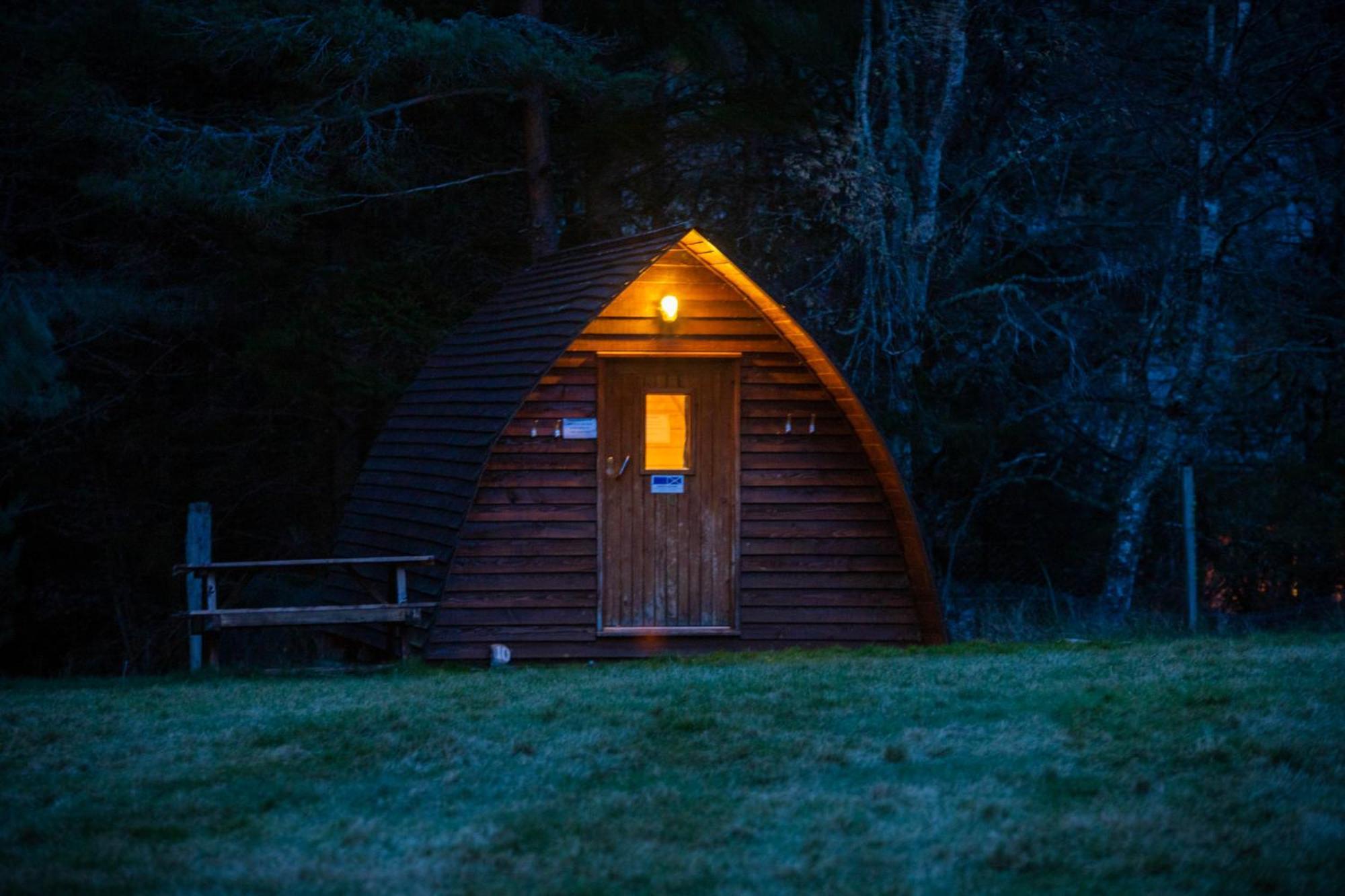 Badaguish Forest Lodges And Camping Pods Aviemore Esterno foto