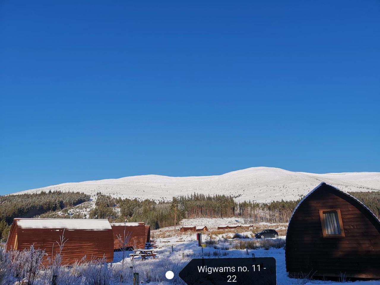 Badaguish Forest Lodges And Camping Pods Aviemore Esterno foto